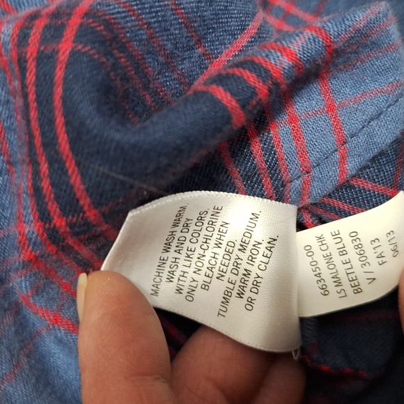 Banana Republic Factory plaid flannel button down - soft wash - L - Blue/Red - Picture 5 of 6